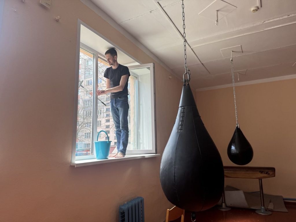 photo_2025-04-12_18-48-25