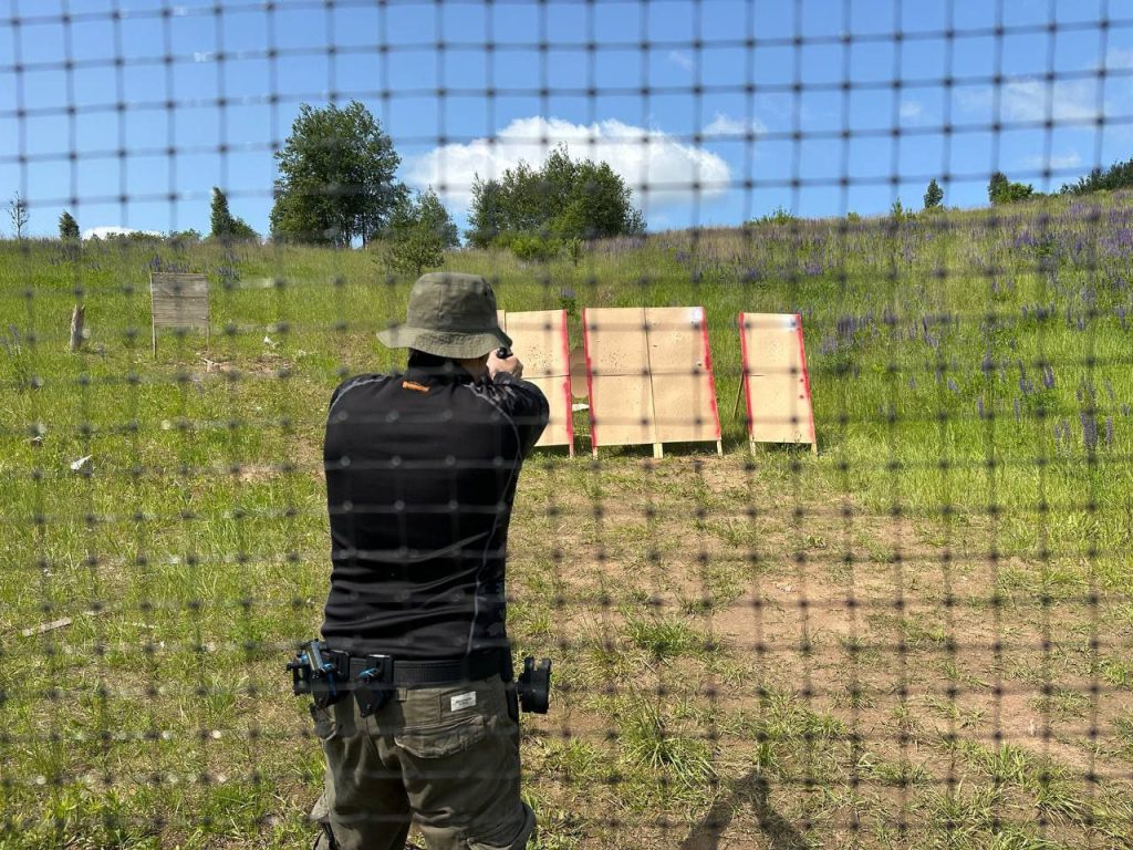 photo_2025-06-16_22-49-13